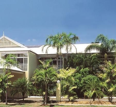 Reef Palms Motel Cairns Exterior photo